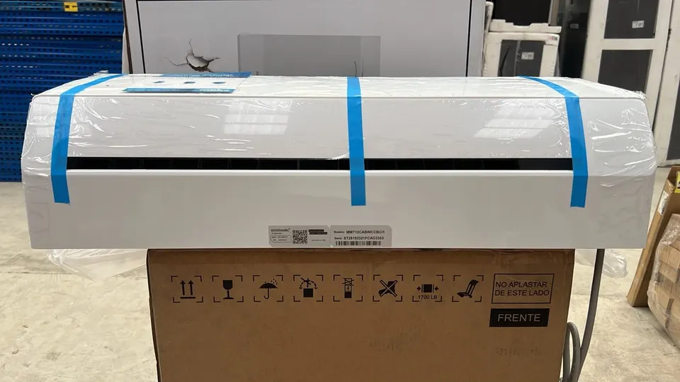 Aire acondicionado Mabe 12.000 BTU MMT12CABWCCBC1 — foto 1 de 4