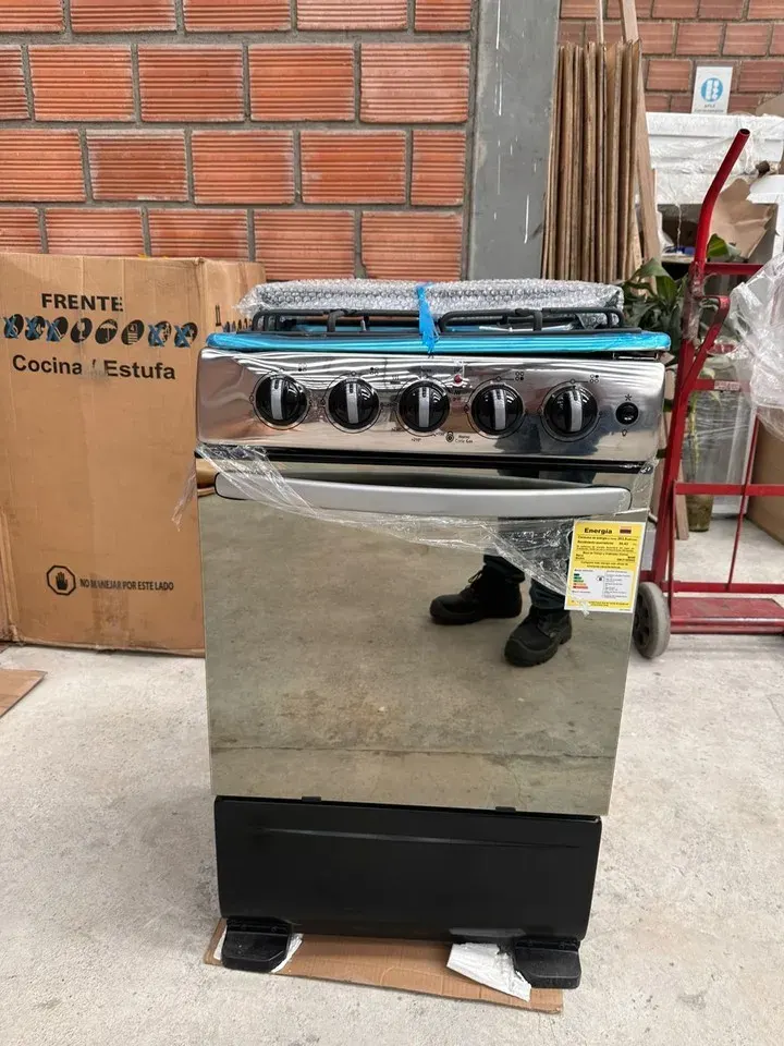 Estufa #19 — foto 1 de 2